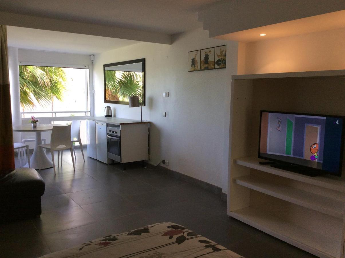Résidence Appartement La Vieille Tour Le Gosier  Extérieur photo