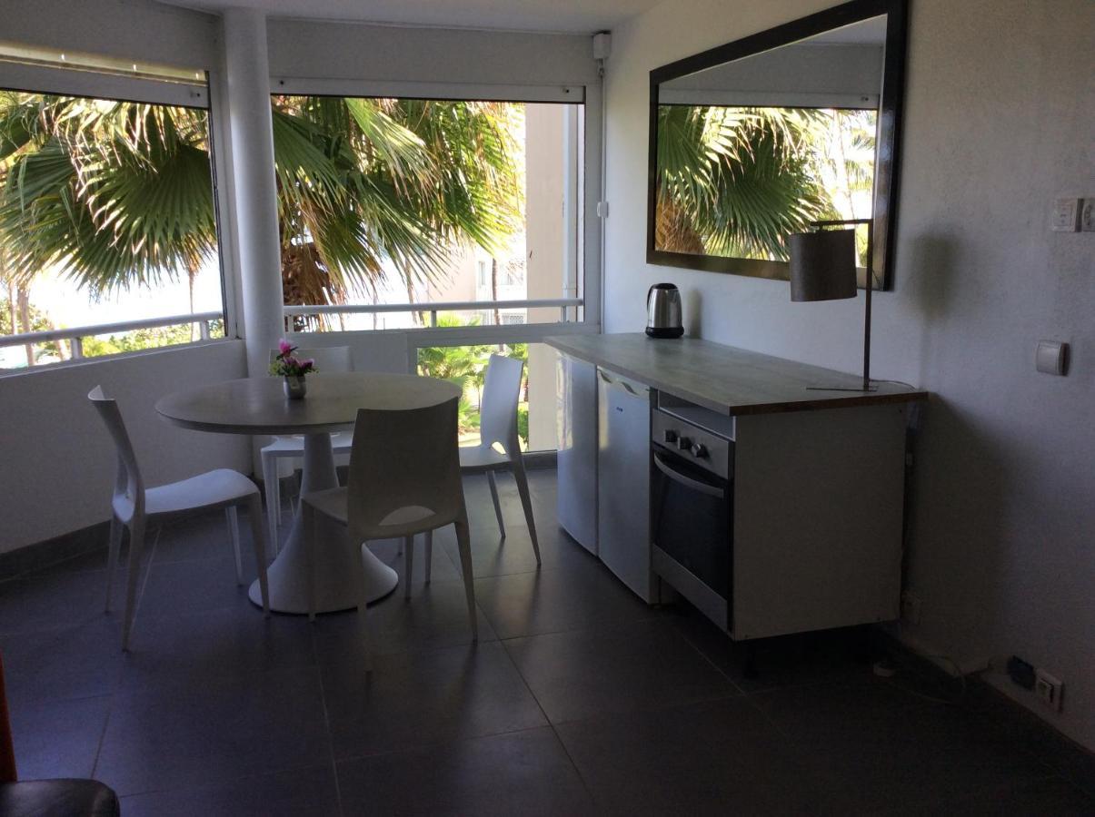 Résidence Appartement La Vieille Tour Le Gosier  Extérieur photo